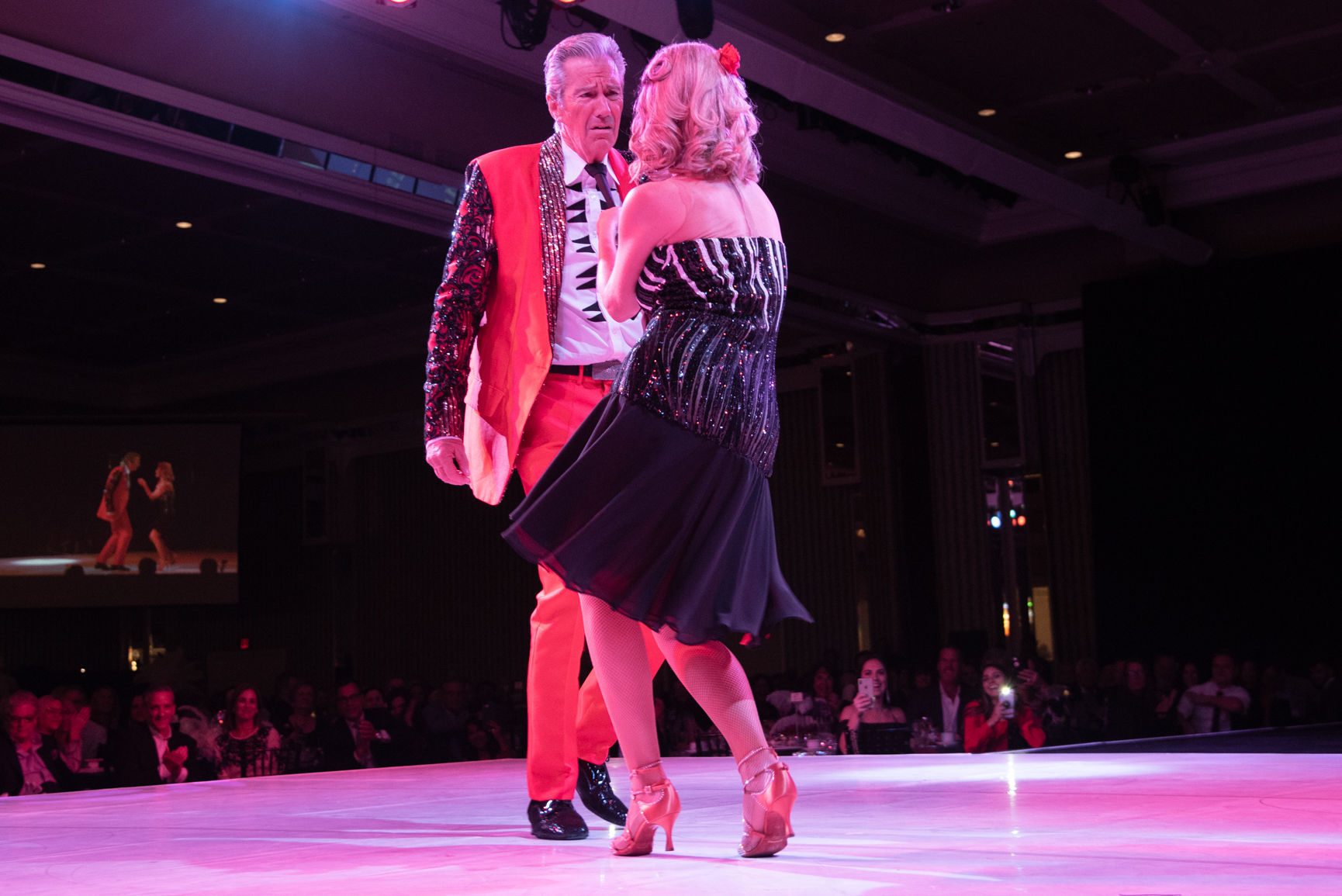110318_acw_dancinggallery-256.jpg